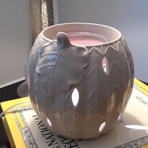 2/$20 Yankee Candle Wax Warmer with Meltcup